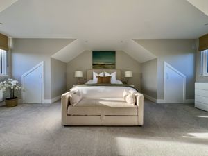 Photo 8- click for photo gallery